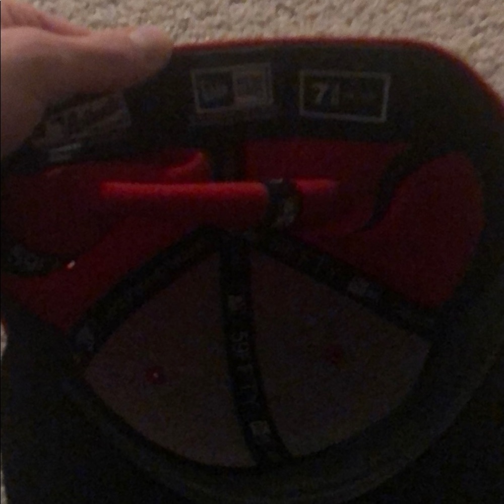 Cincinnati Reds hat - Picture 2 of 2